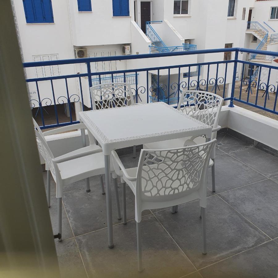 G&E Harbour Apartments Latzi Exterior foto