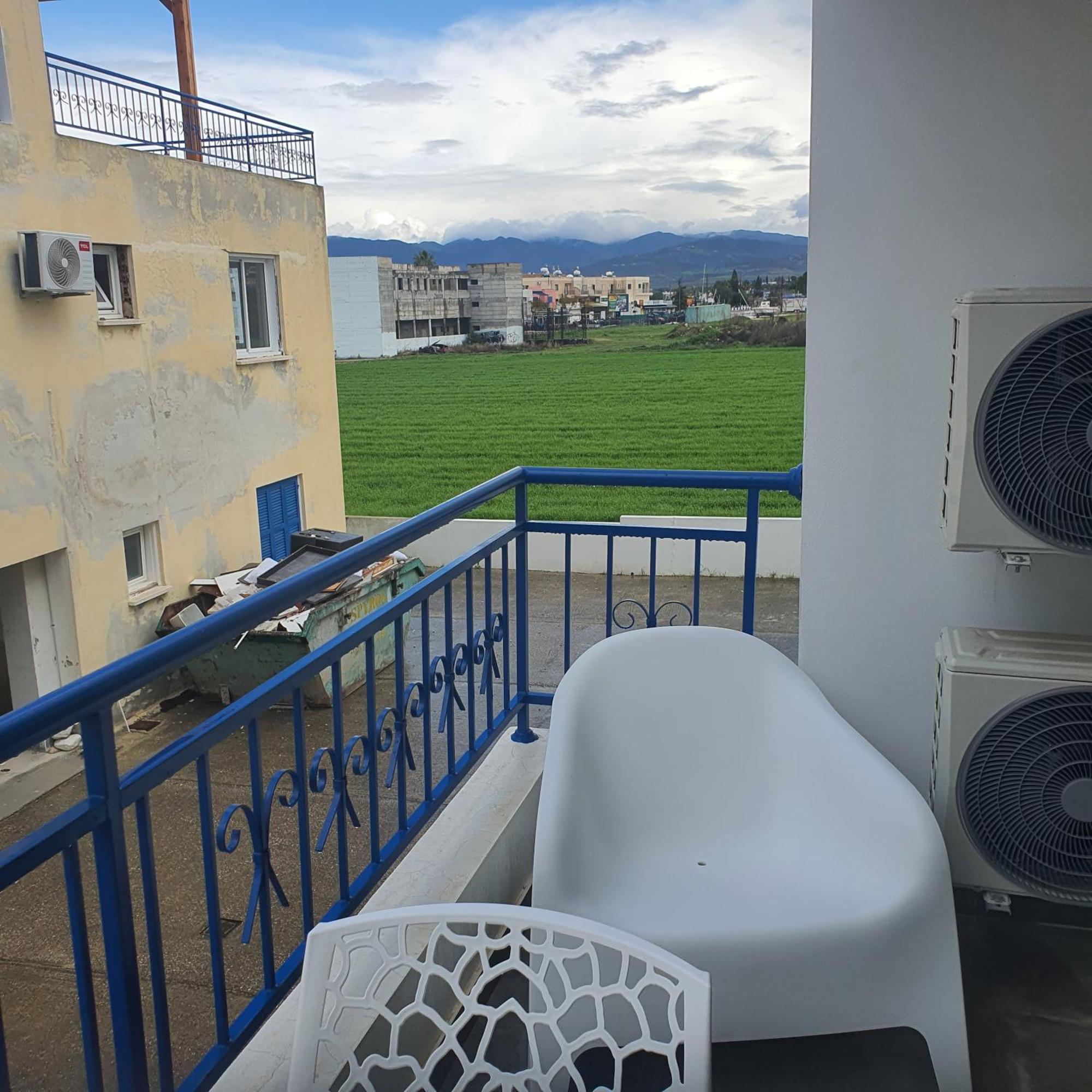 G&E Harbour Apartments Latzi Exterior foto